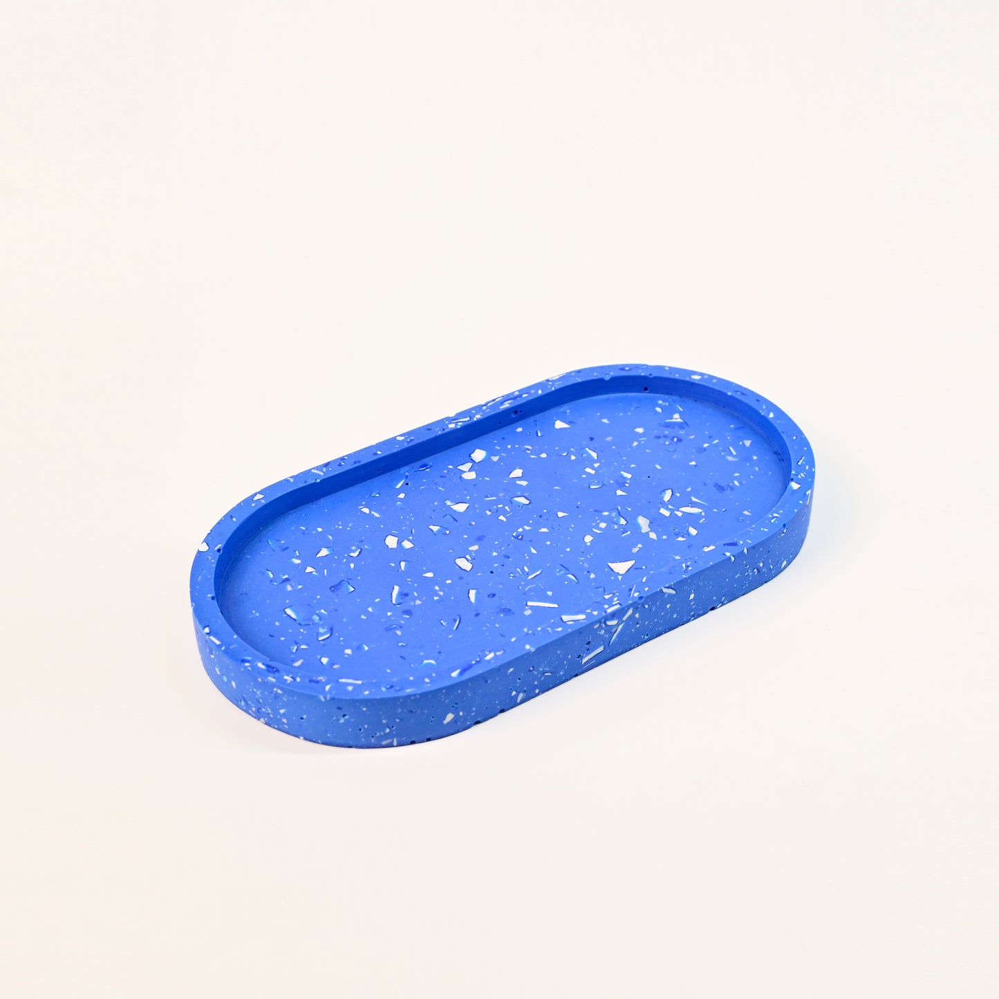 18cm Artistic Handmade Oval Tray