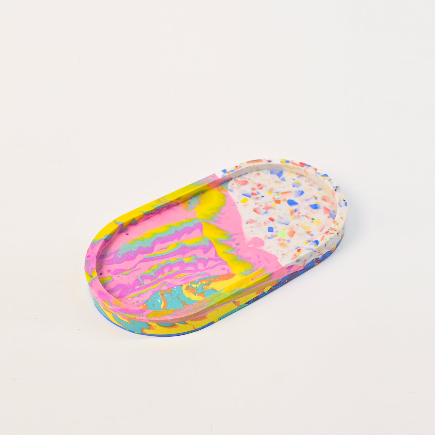 18cm Artistic Handmade Oval Tray