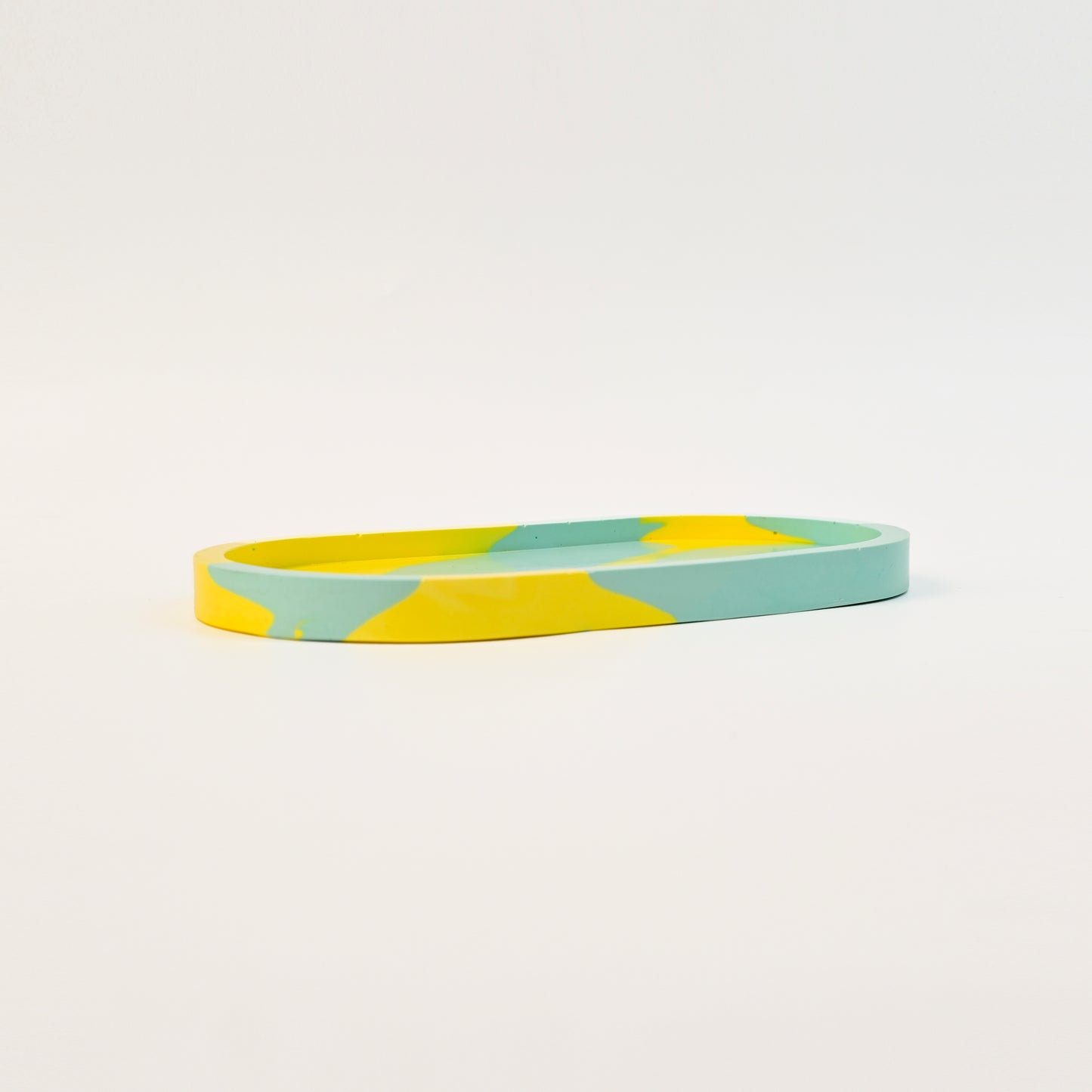 18cm Artistic Handmade Oval Tray